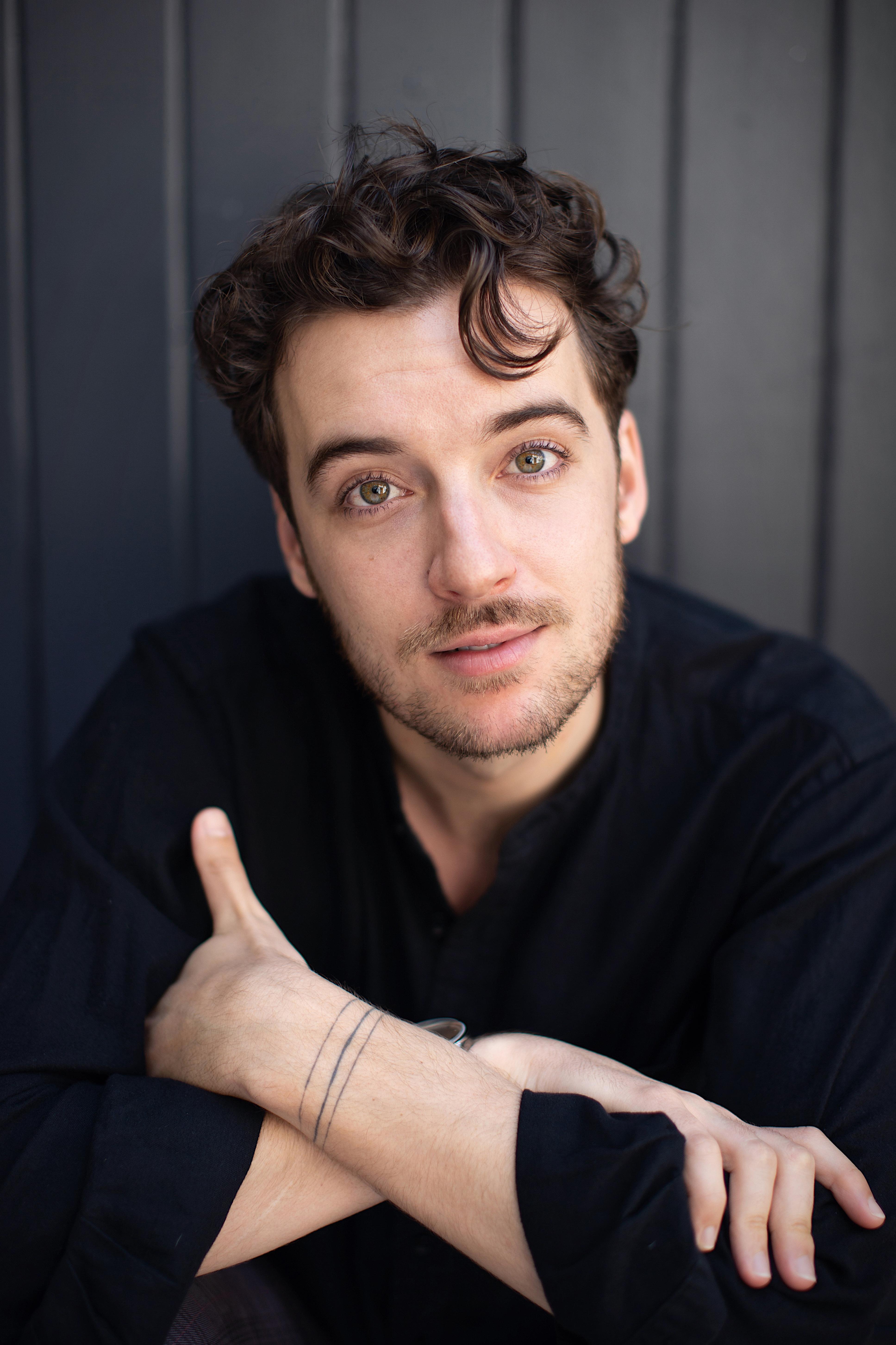 actor Daniel Berini large photo