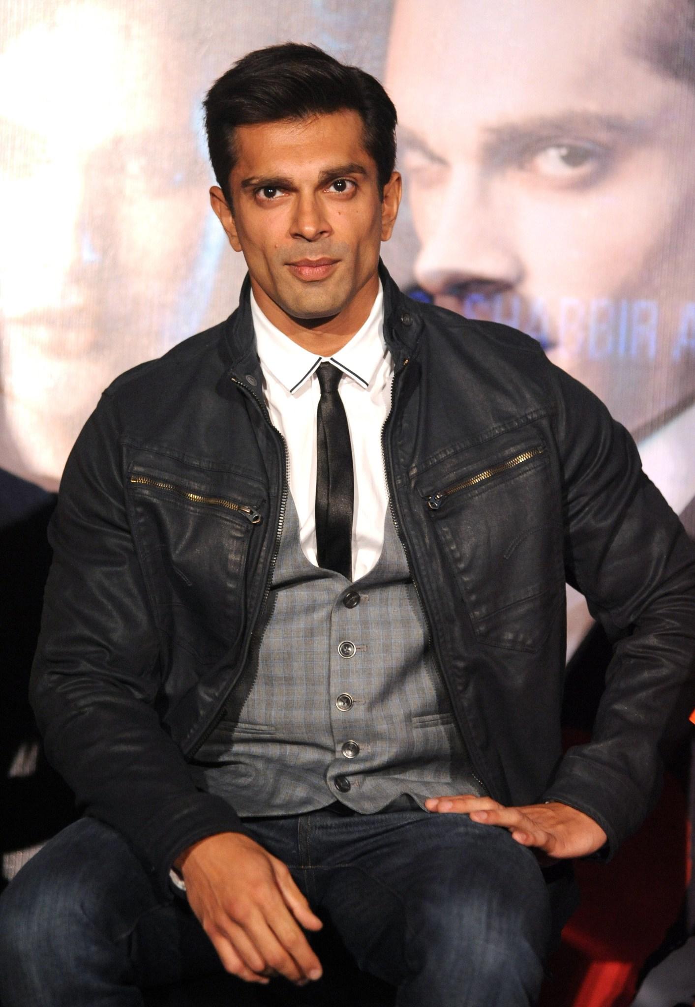 actor Karan Singh Grover large photo