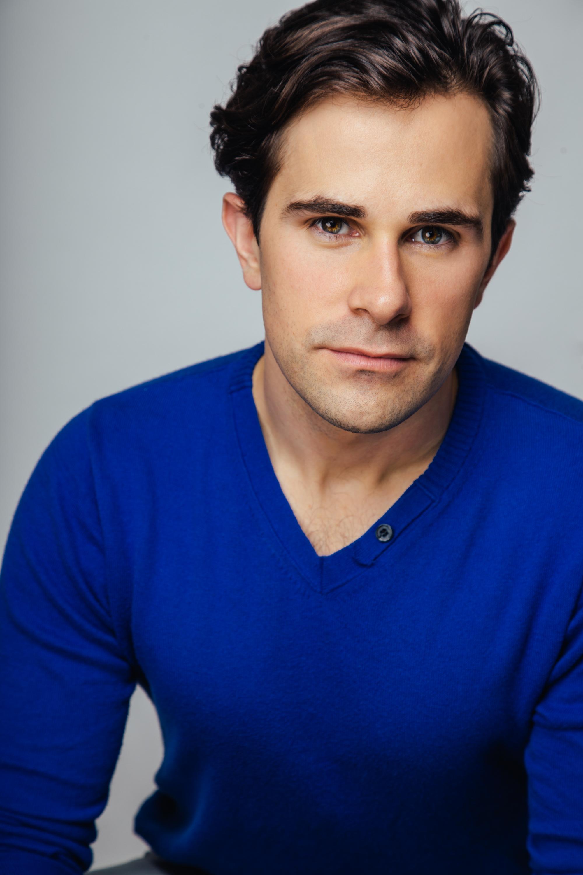 actor Brett Ryback large photo