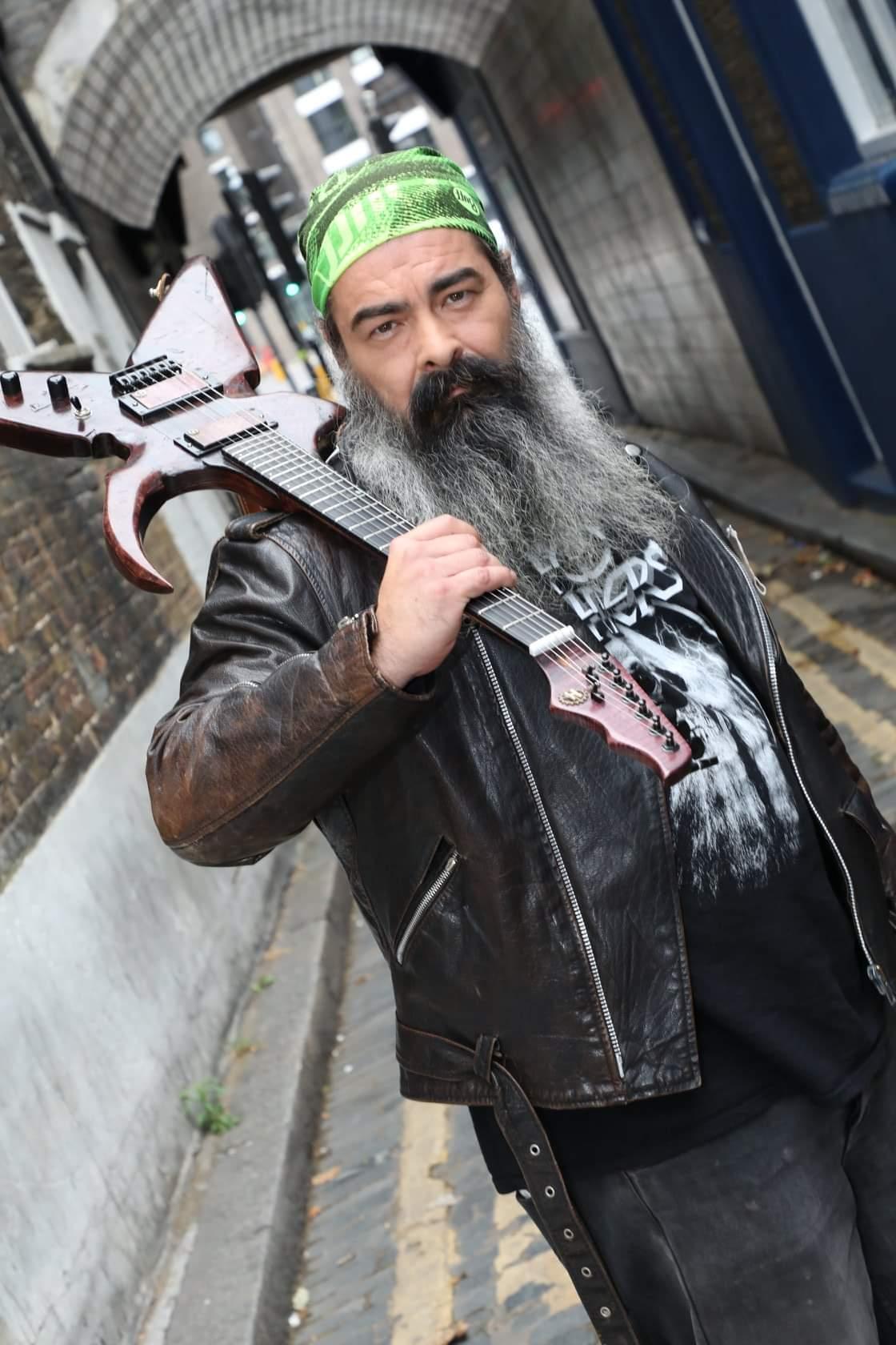 actor Paul Edward Davies large photo