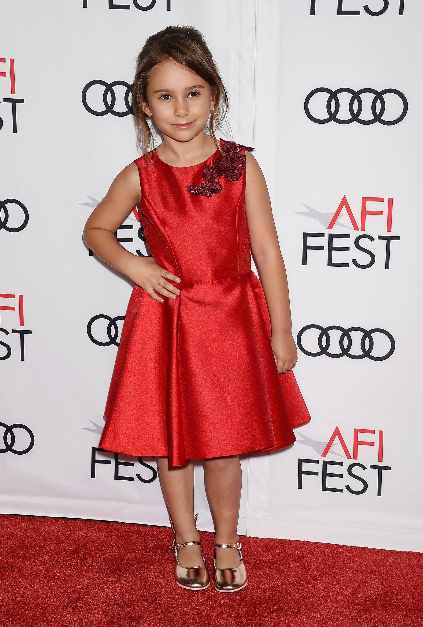 actor Piper Blair large photo