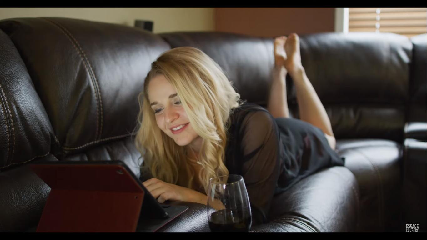 actor Heidi Bureau large photo