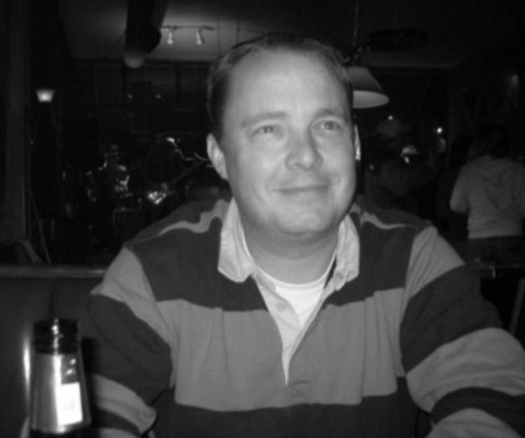 actor Russ Gladden large photo