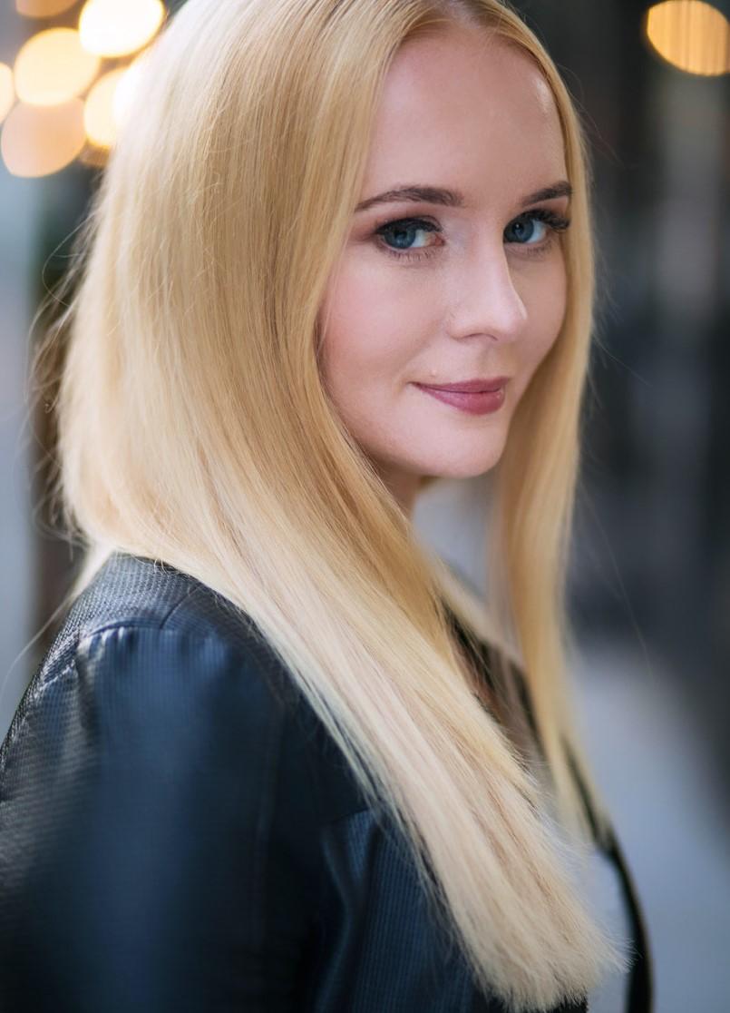 actor Candy Fox large photo