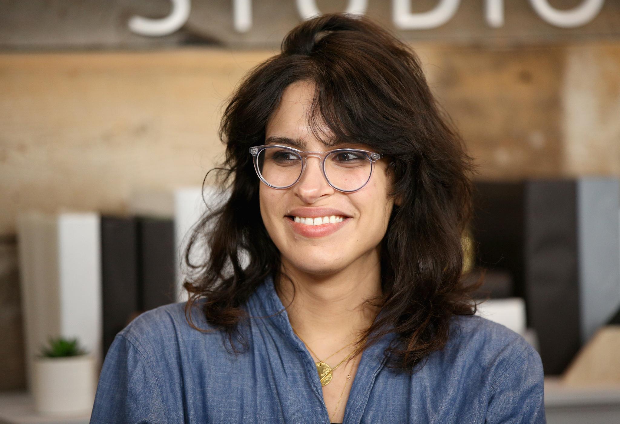 actor Desiree Akhavan large photo