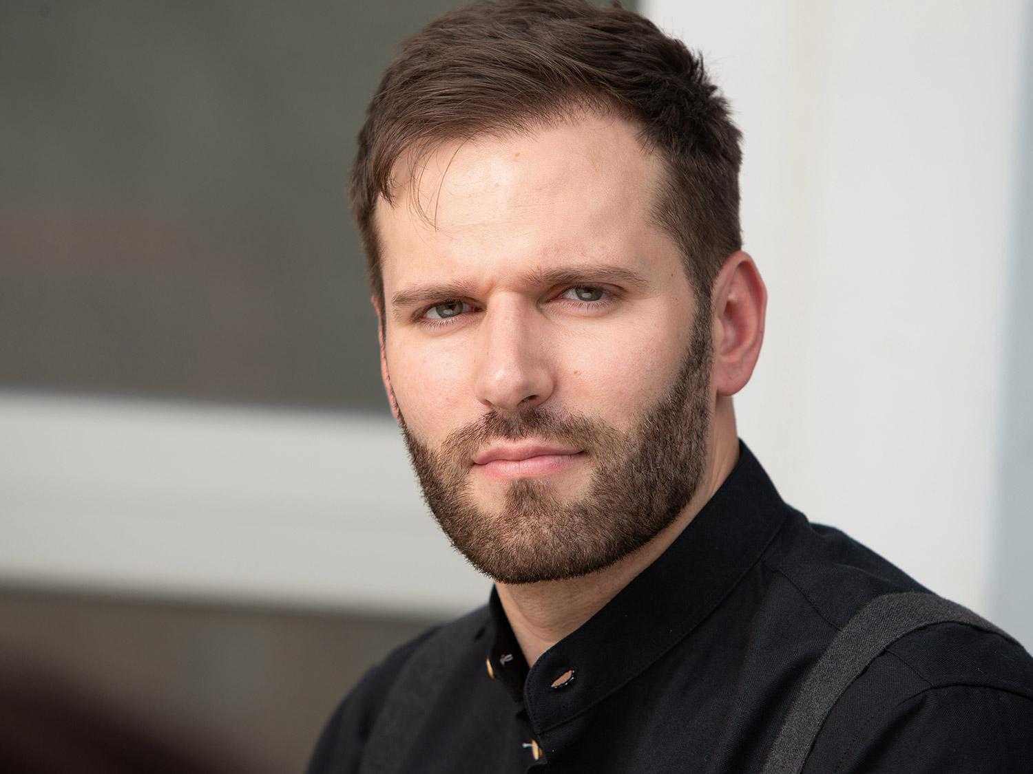 actor Michael Parrish large photo