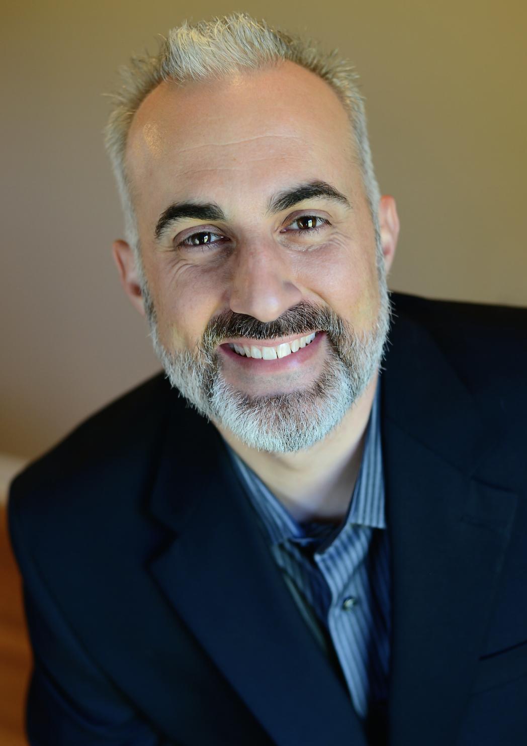 actor Stephen Kendrick large photo