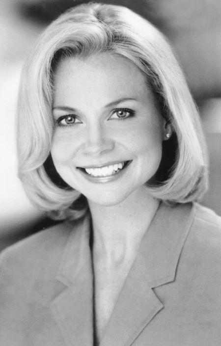 actor Beth Adubato large photo