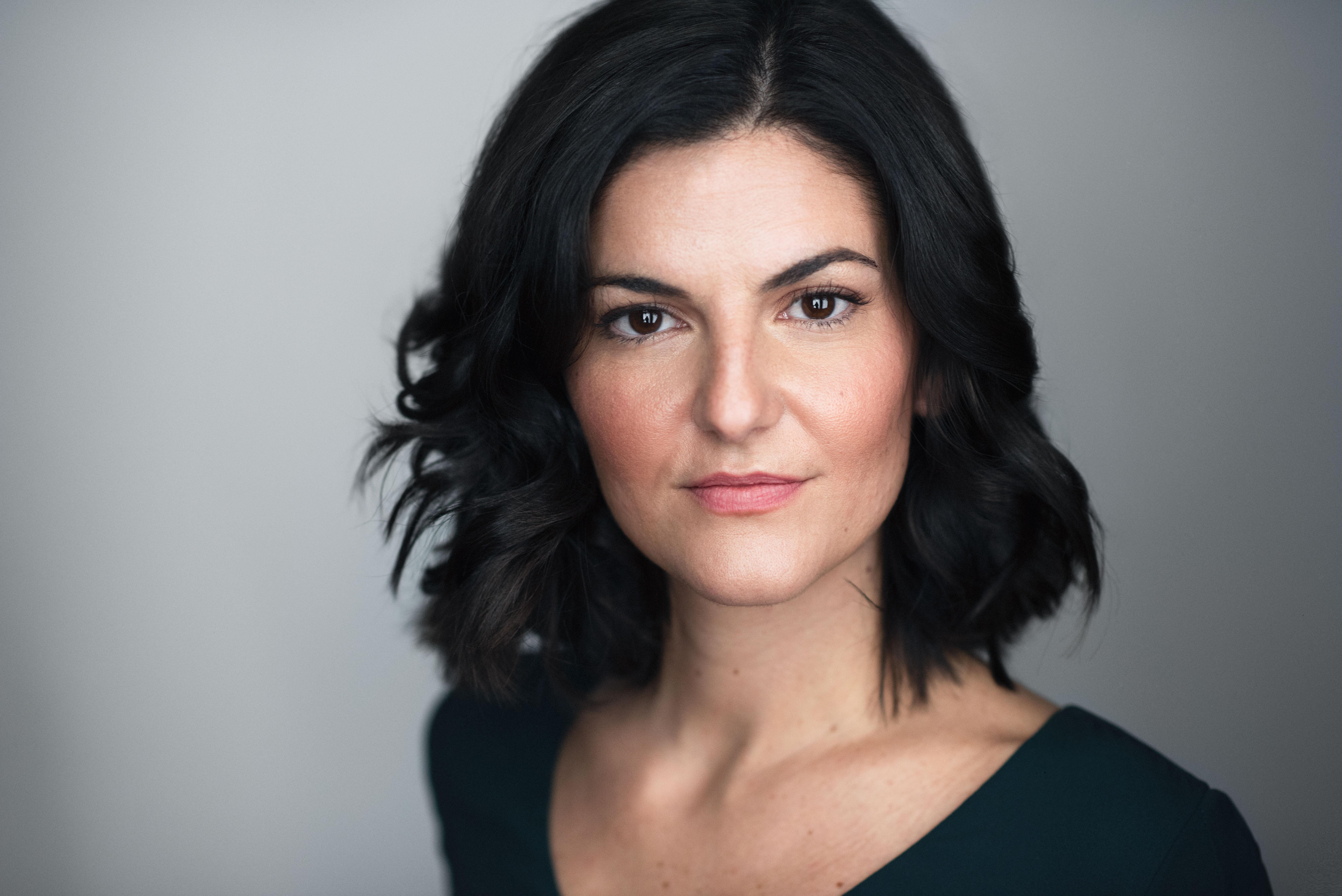 actor Rita Figueiredo large photo