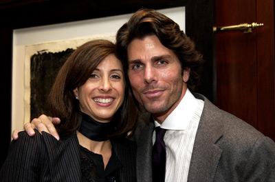 actor Greg Lauren large photo