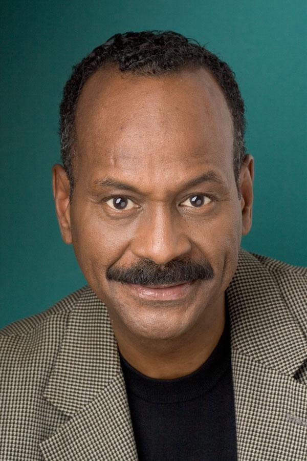 actor Glenn Harston large photo