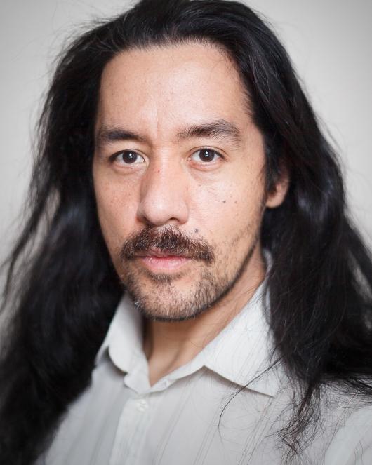 actor Deneb Catalan large photo