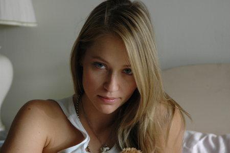 actor Baelyn Neff large photo