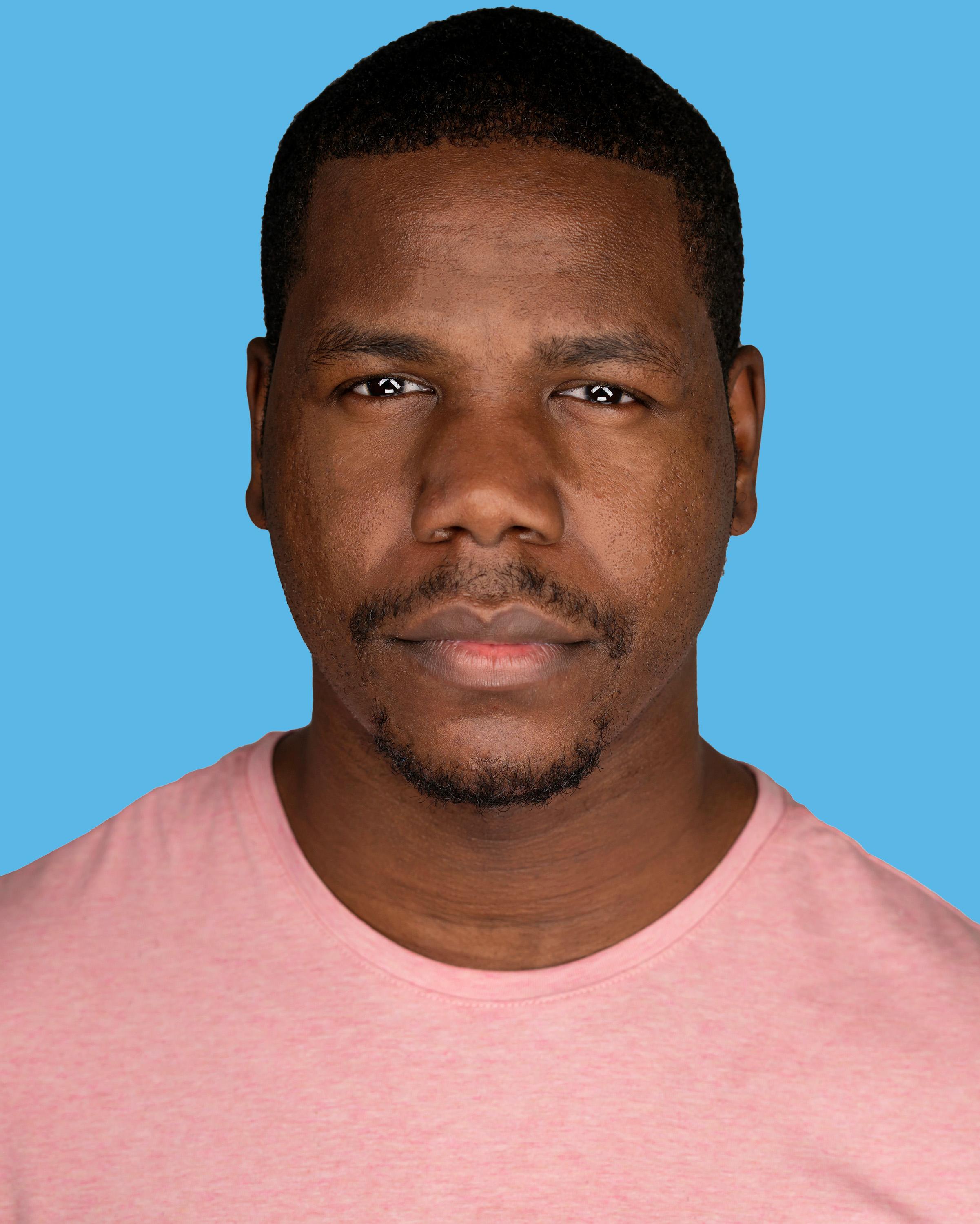 actor Paul Cottman large photo