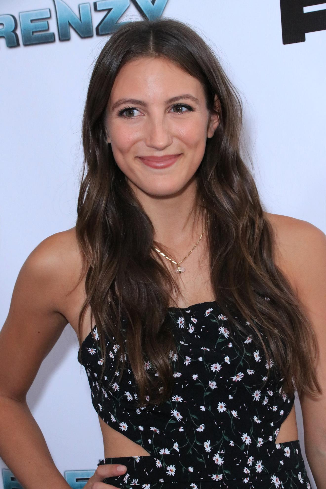 actor Gina Vitori large photo