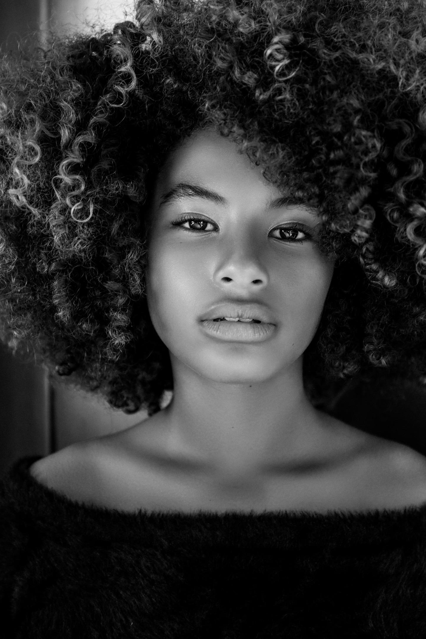 actor Sade Kimora Young large photo