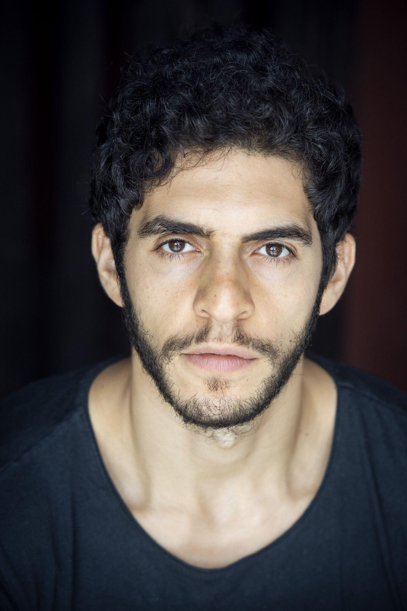 actor Julian Maroun large photo