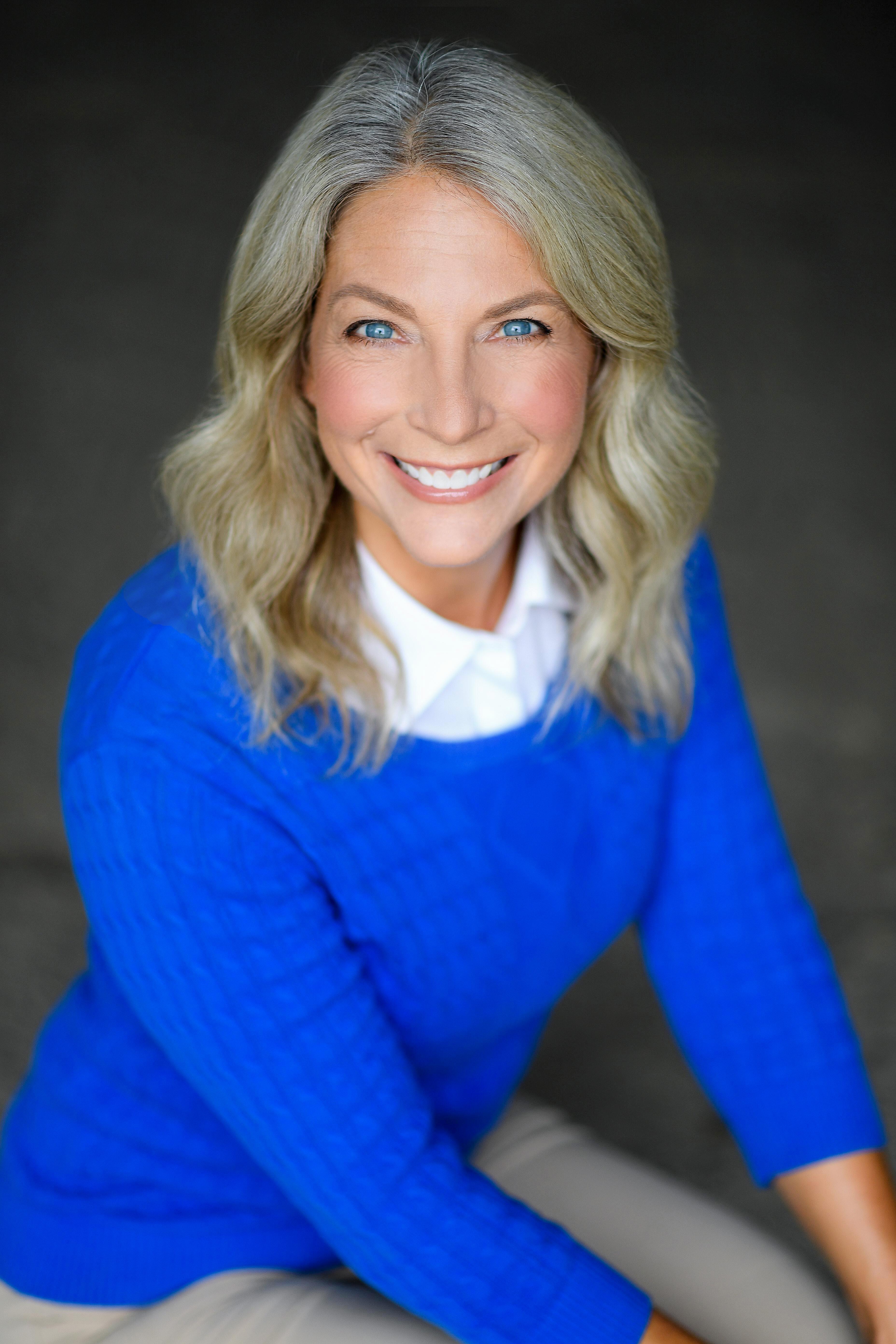 actor Debra Herzog large photo