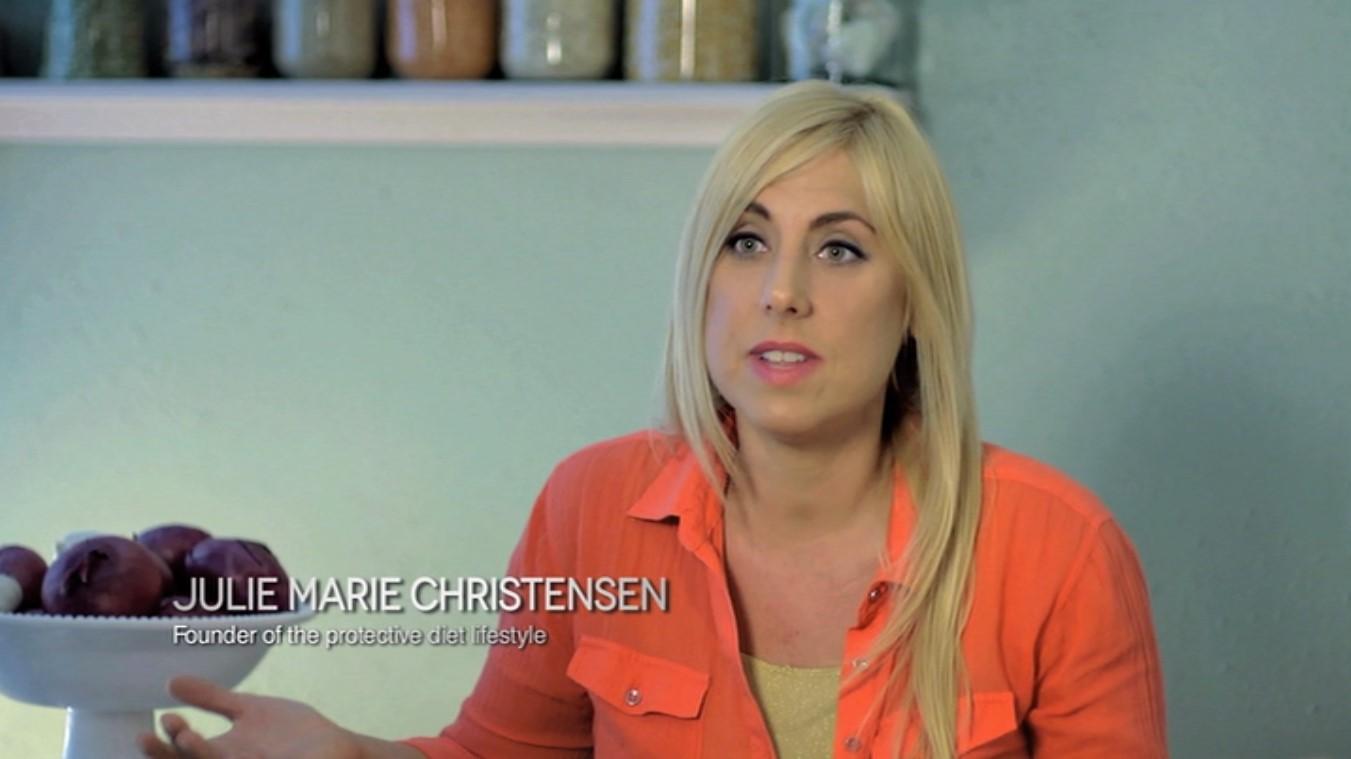 actor Julie Marie Christensen large photo