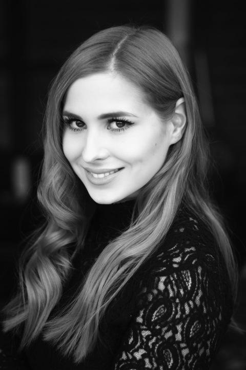 actor Natasha Killip large photo