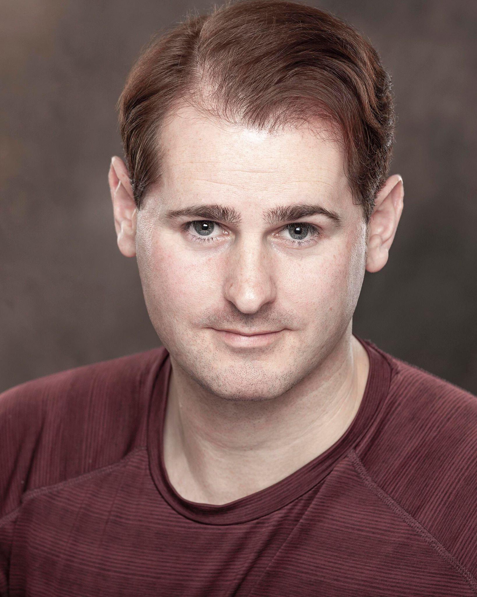 actor Jamie Langlands large photo