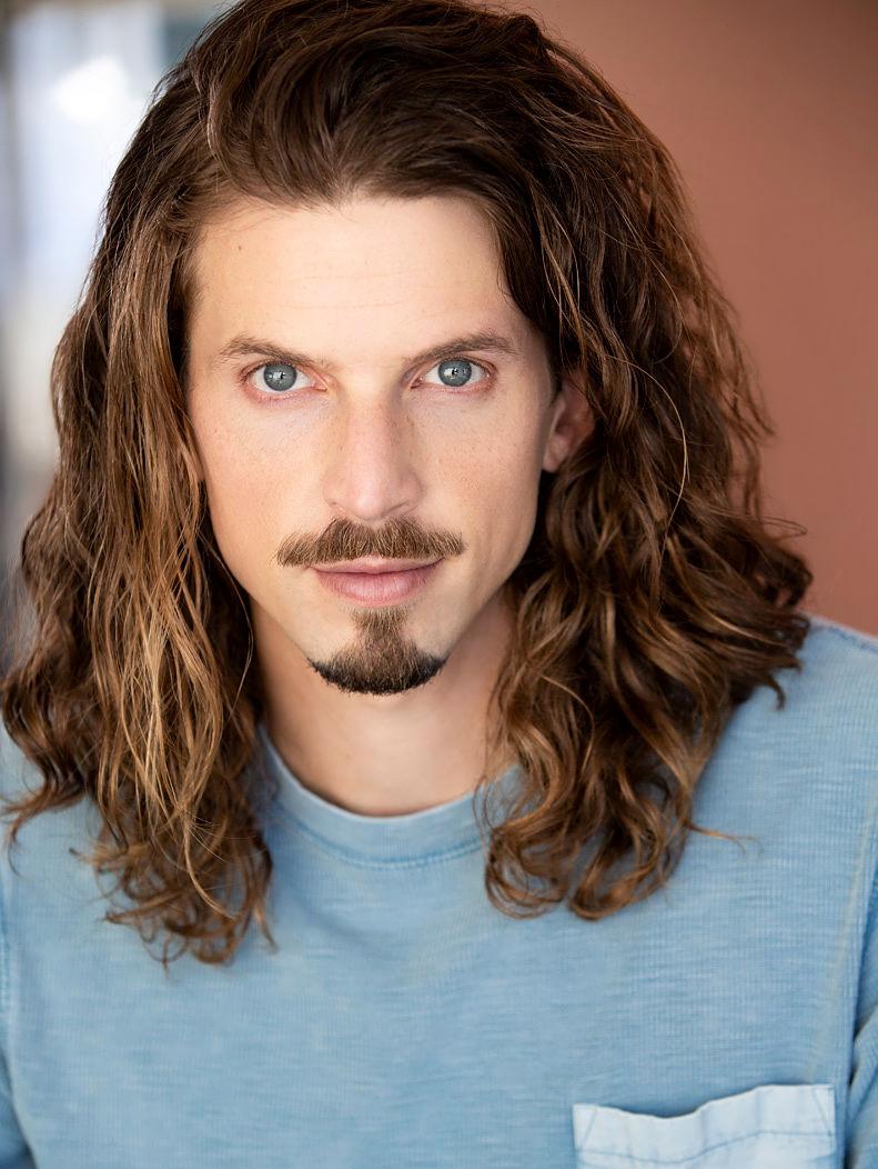 actor James Simenc large photo