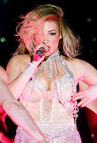 actor Erika Schiff large photo