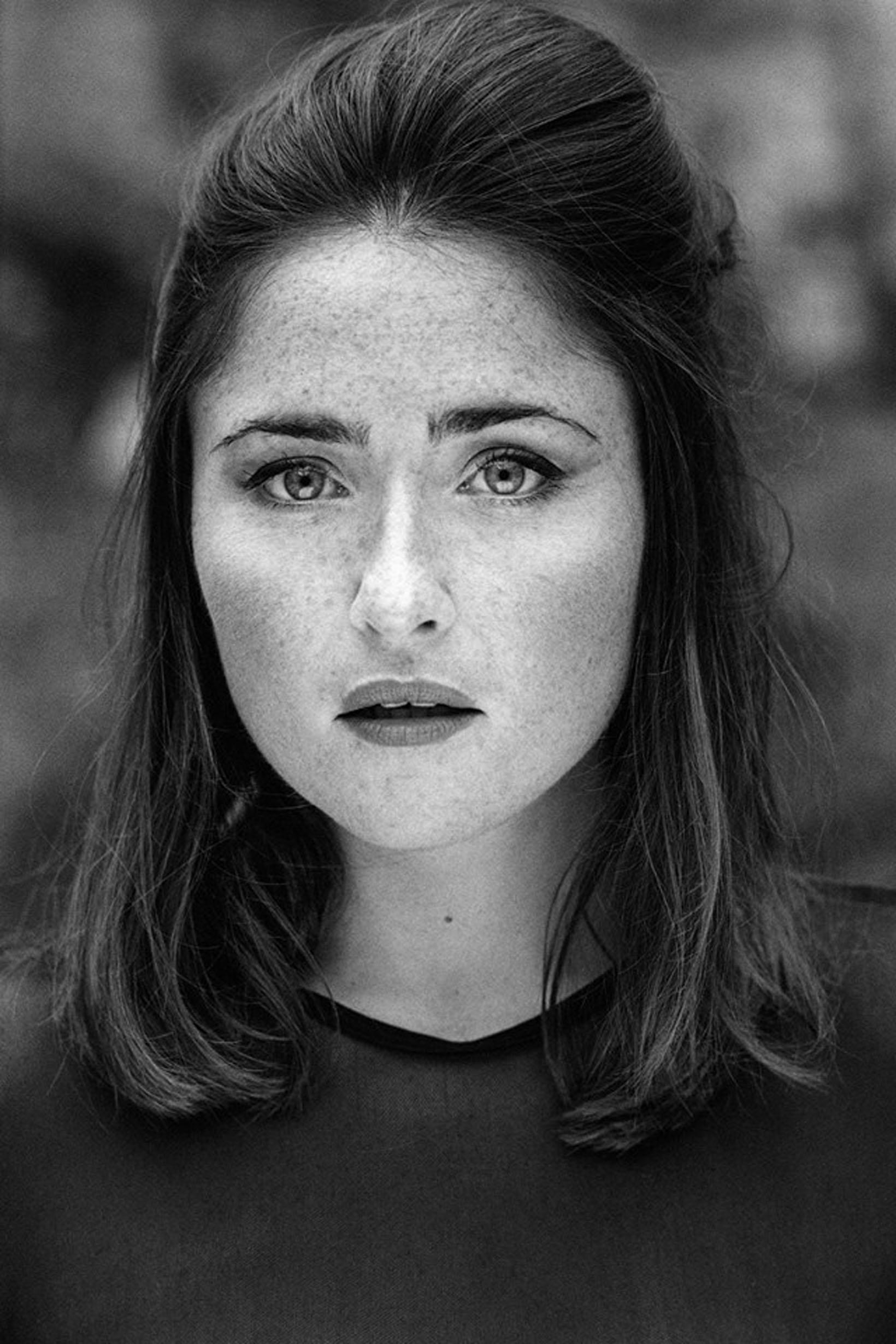 actor Noémie Stevens large photo