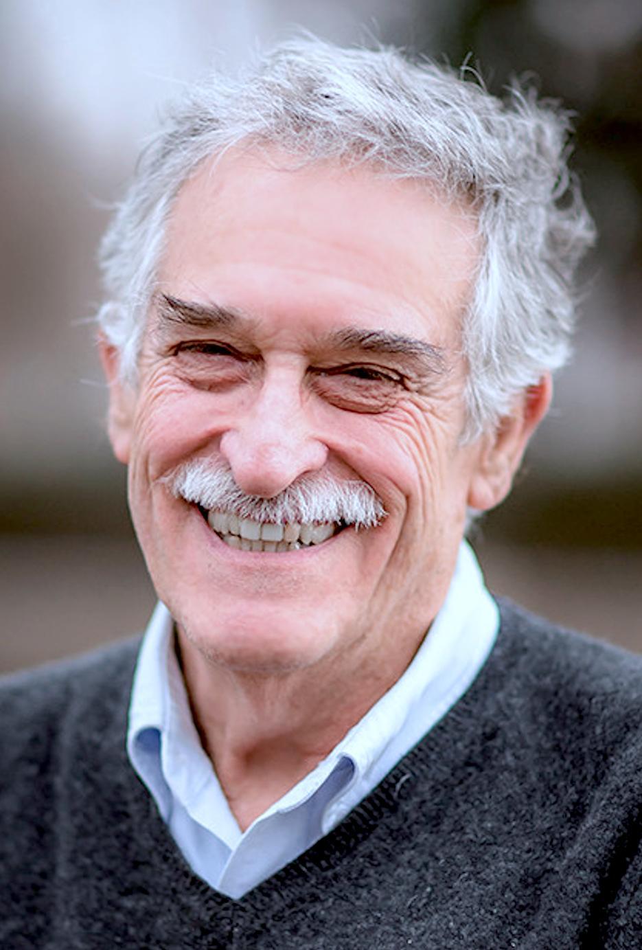 actor Howie Movshovitz large photo