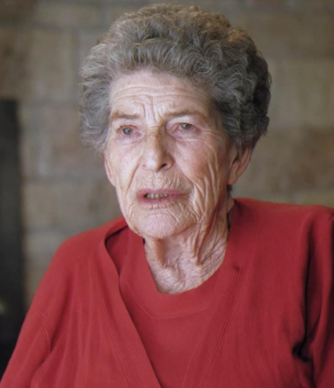 actor Ellen Mulcare large photo