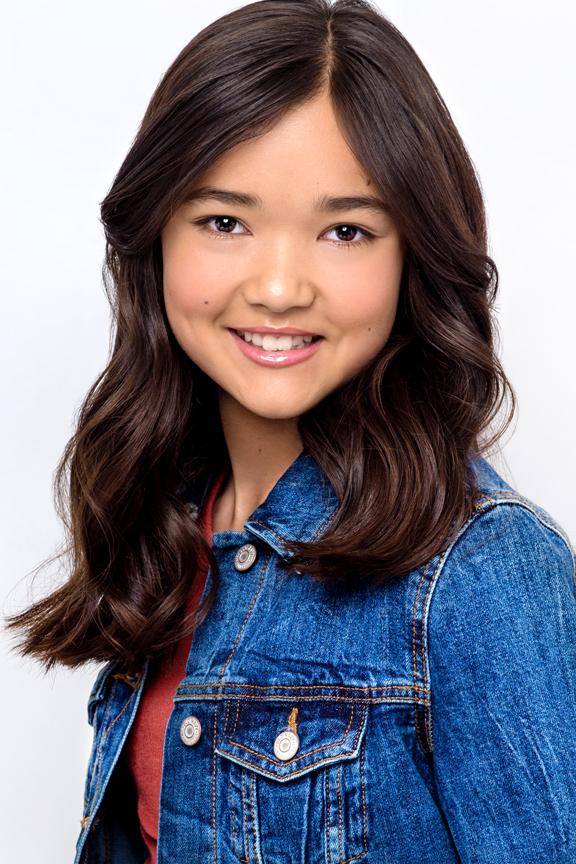 actor Mia Akemi Brown large photo