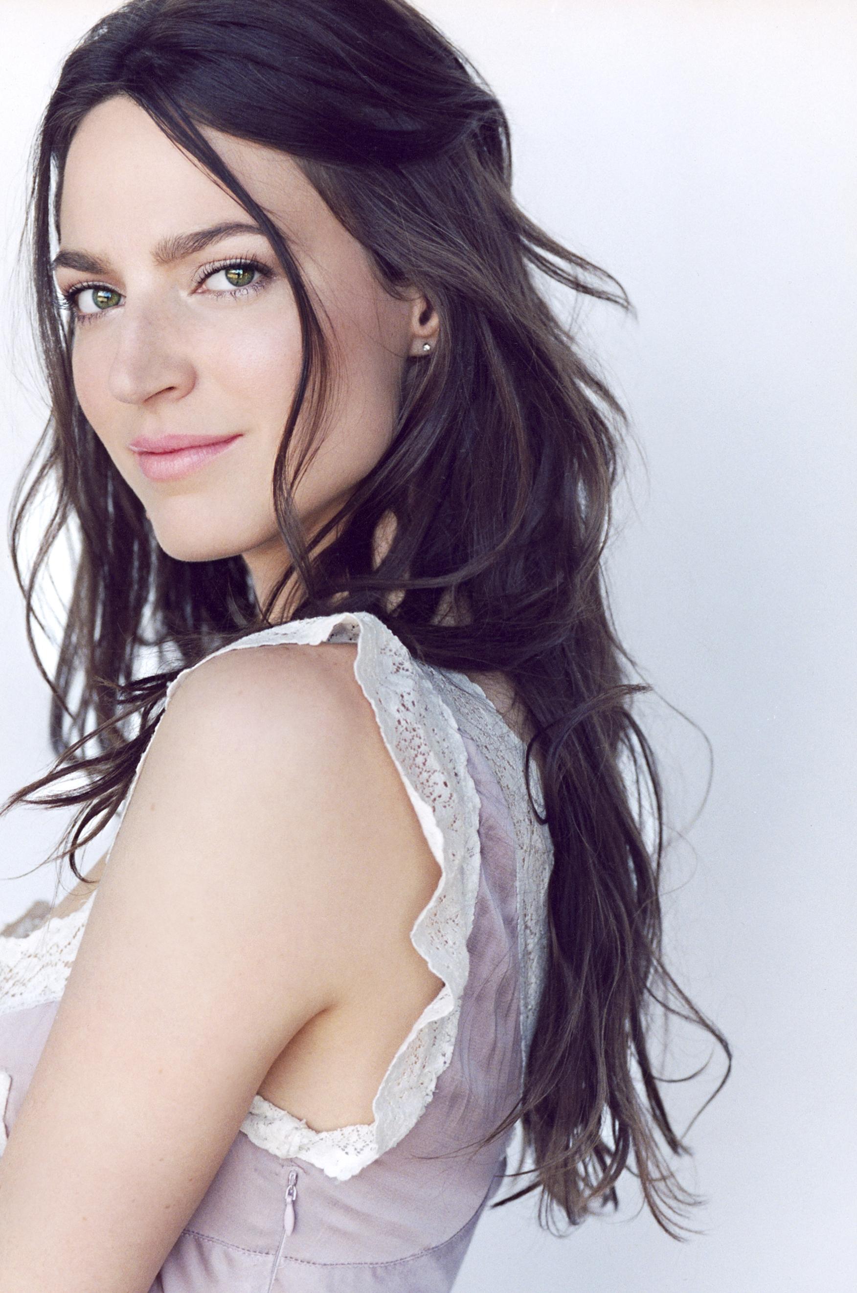 actor Lucy Sheftall large photo