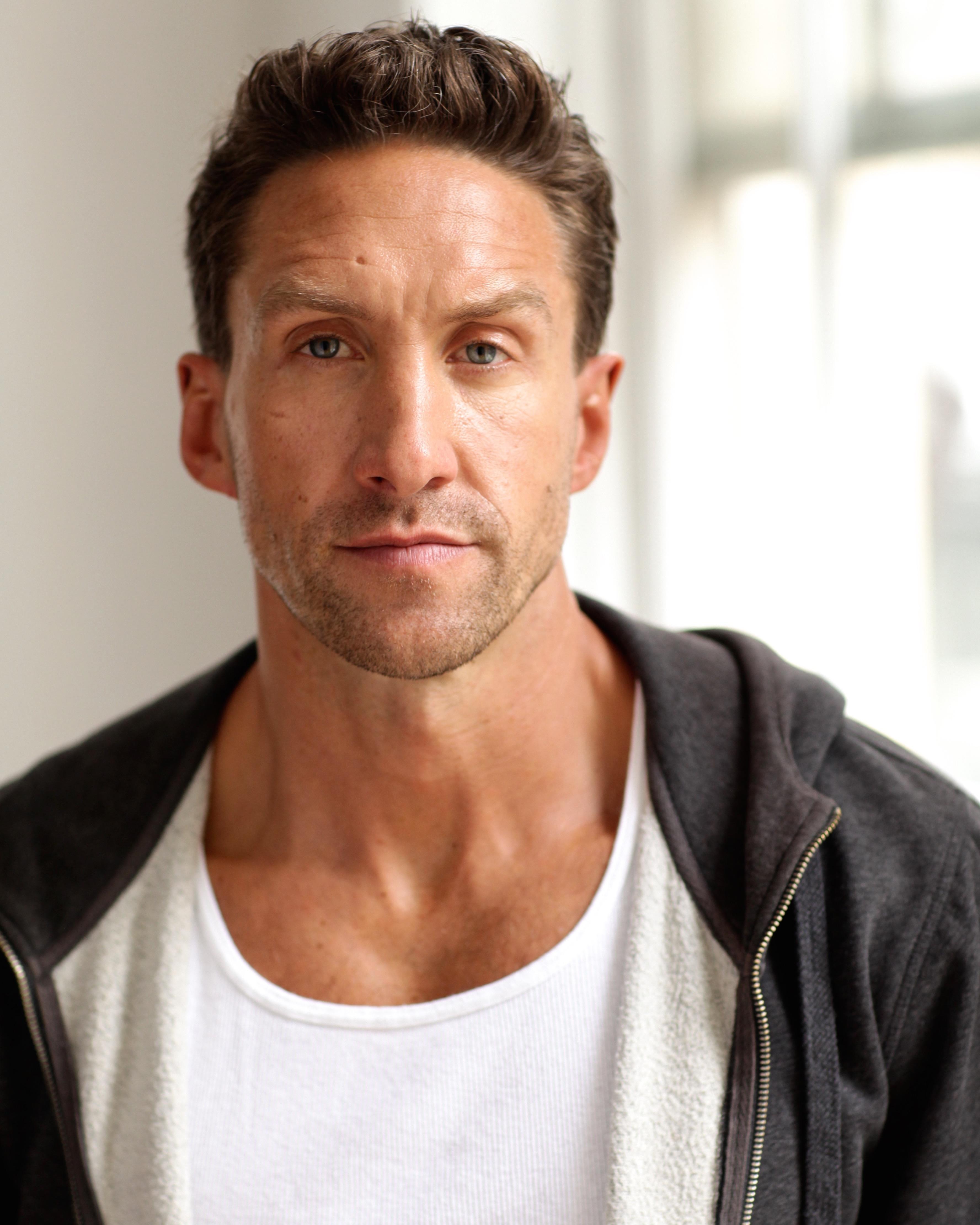 actor Faron Salisbury large photo