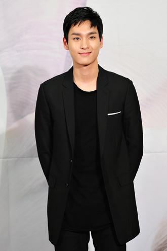 actor Choi Tae-Joon large photo