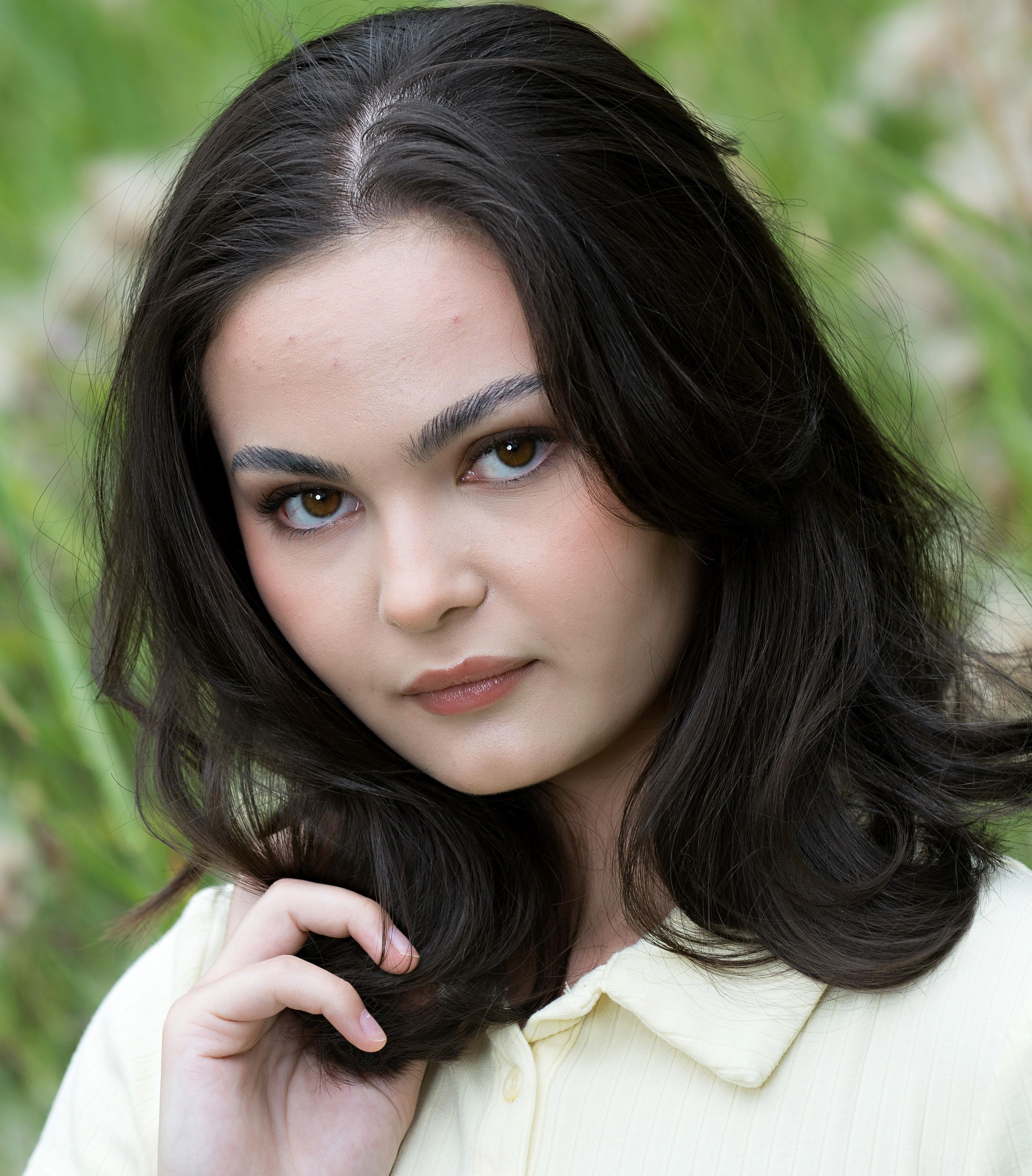 actor Sanae Loutsis large photo