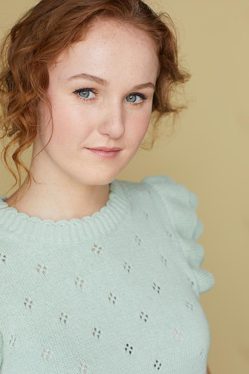 actor Christine Hughes large photo