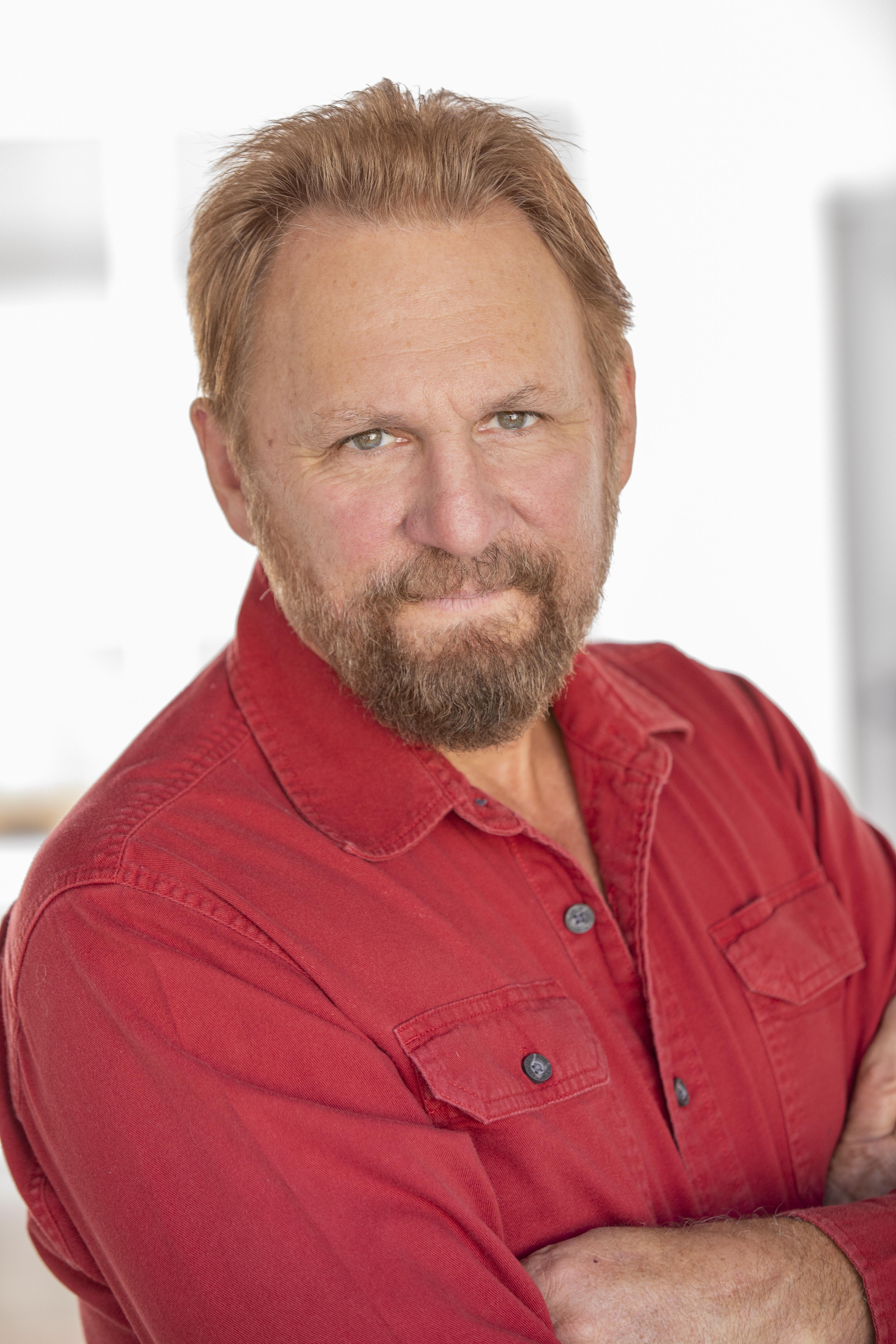 actor D. Reride Smith large photo