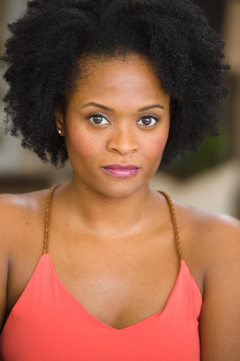 actor Gabrielle Reid large photo