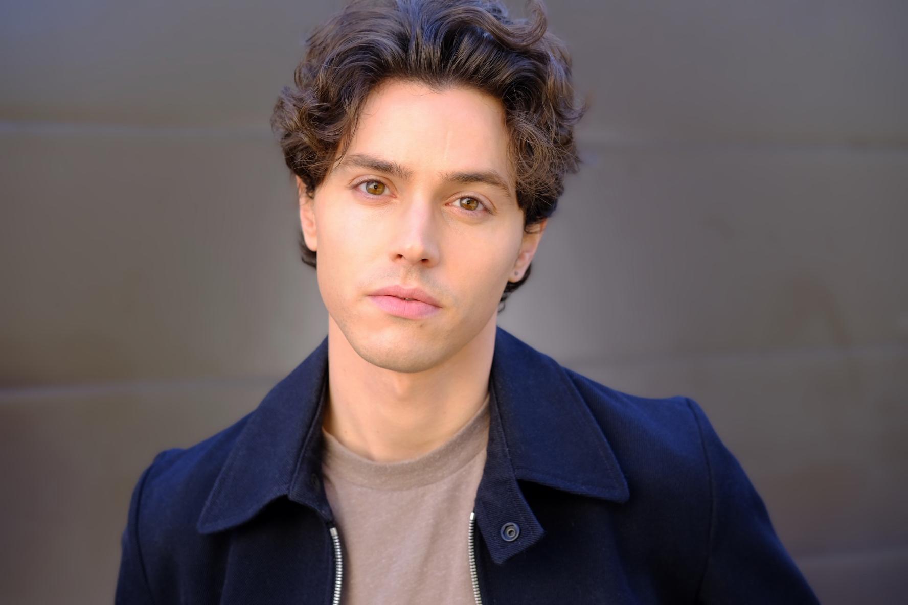 actor Tyler Young large photo