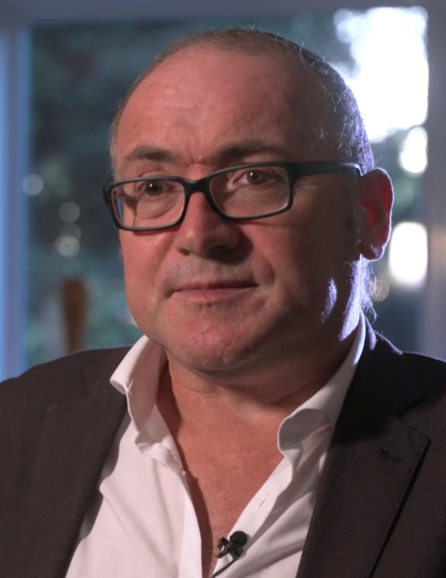 actor Mark Paytress large photo