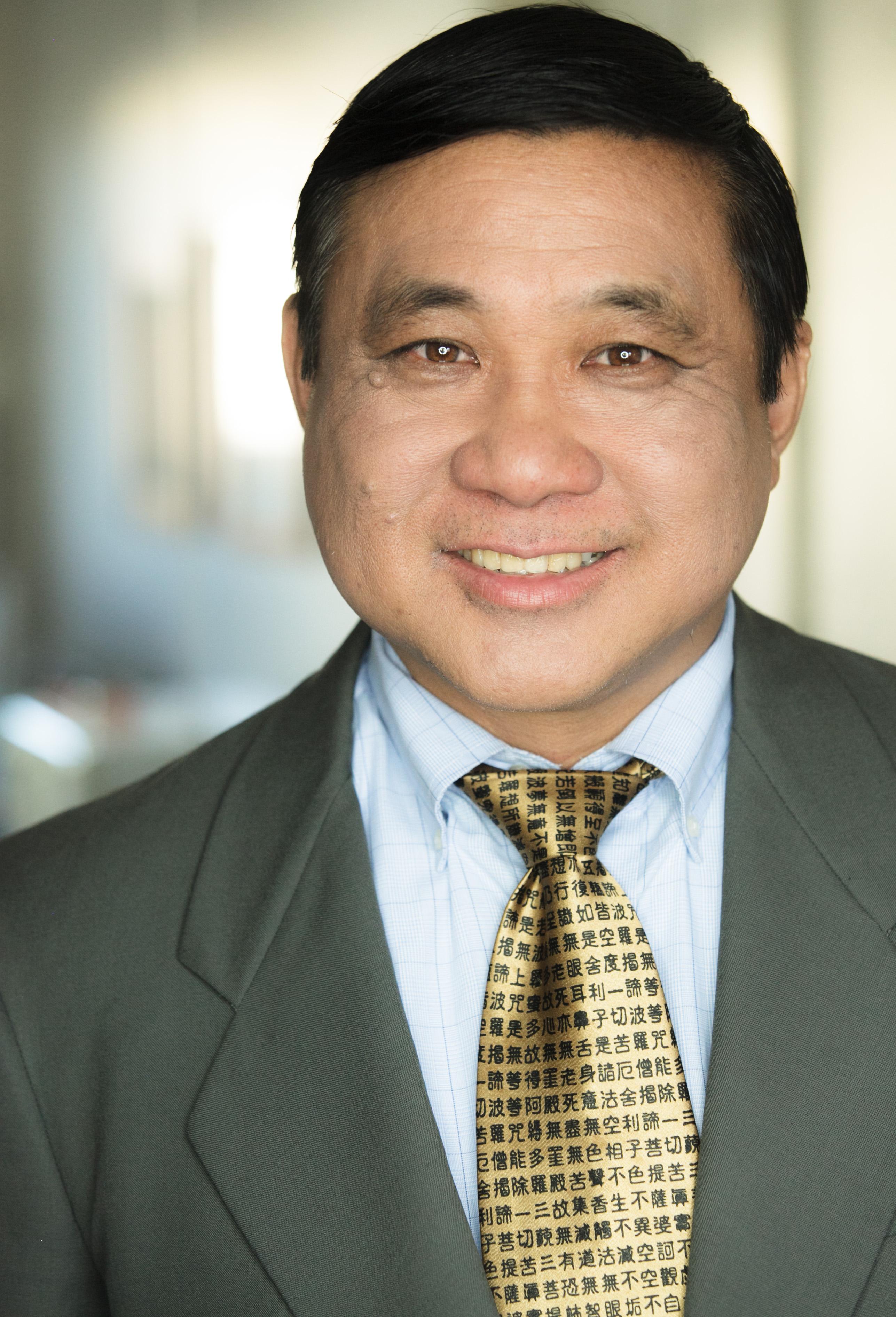 actor James Gan large photo