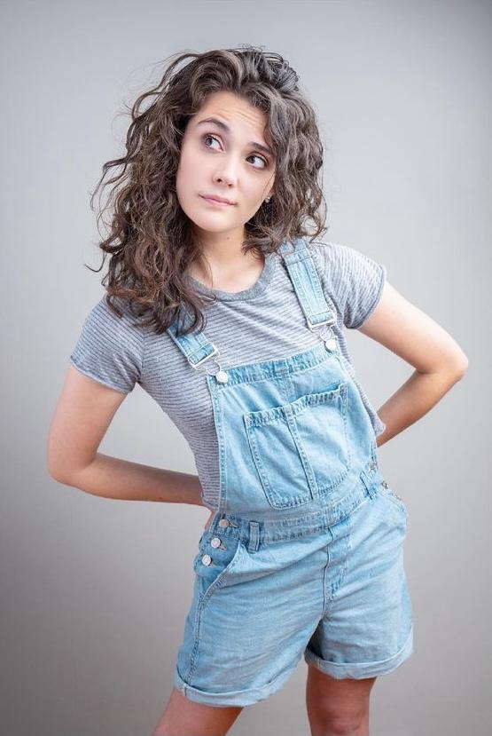 actor Magdalena Conway large photo