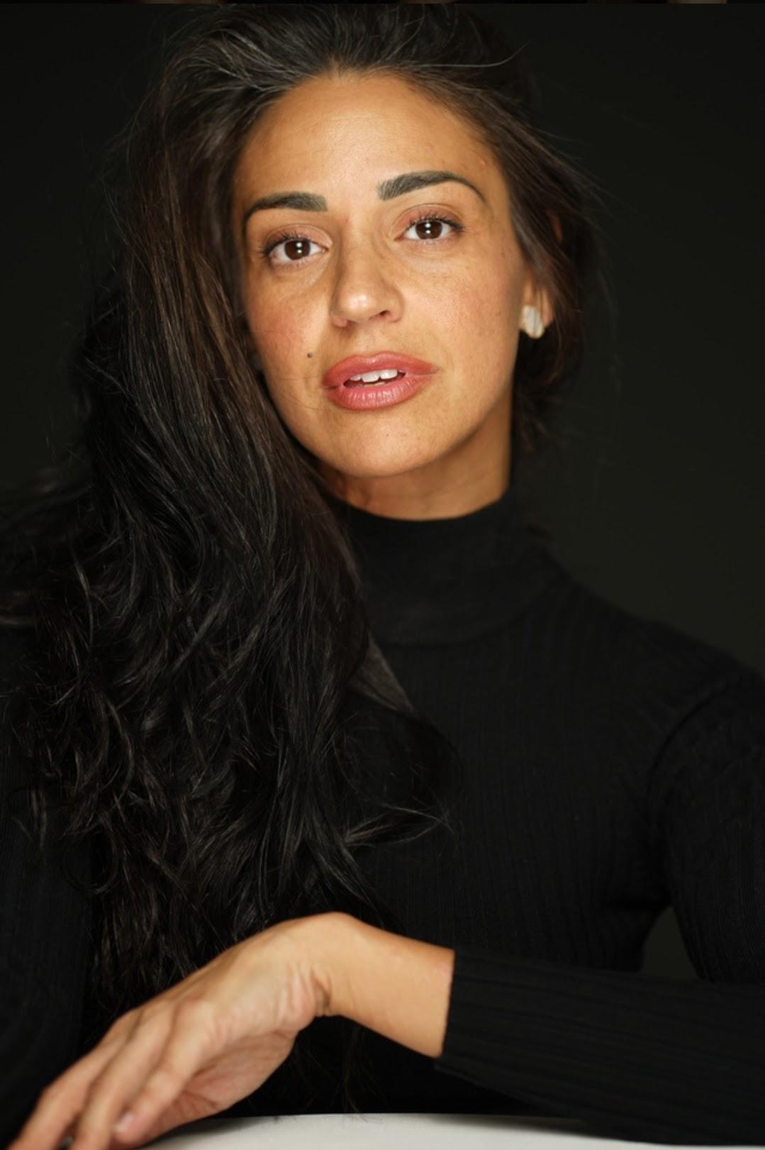 actor Jen Barbeito large photo