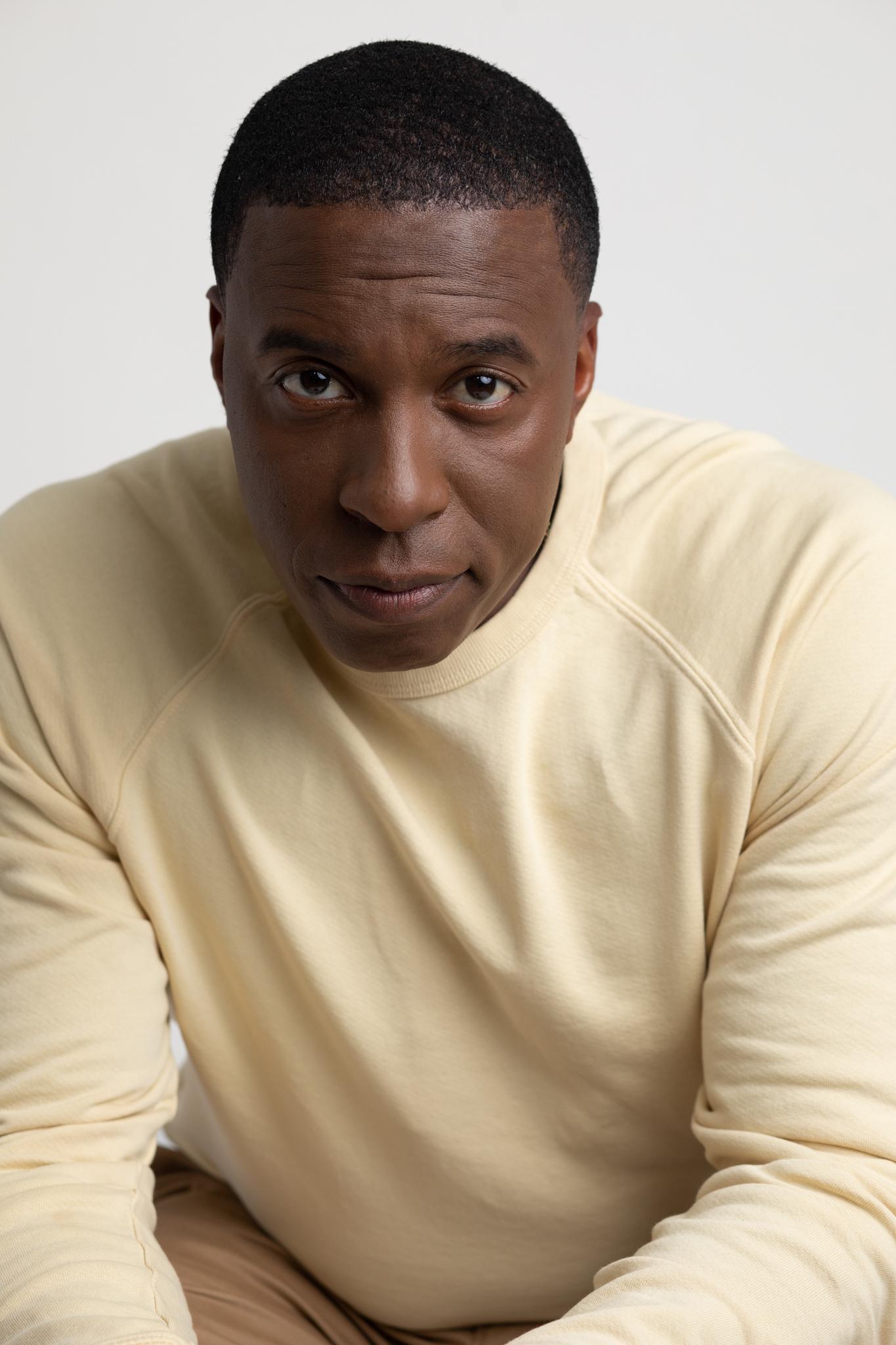 actor Henry Noble large photo