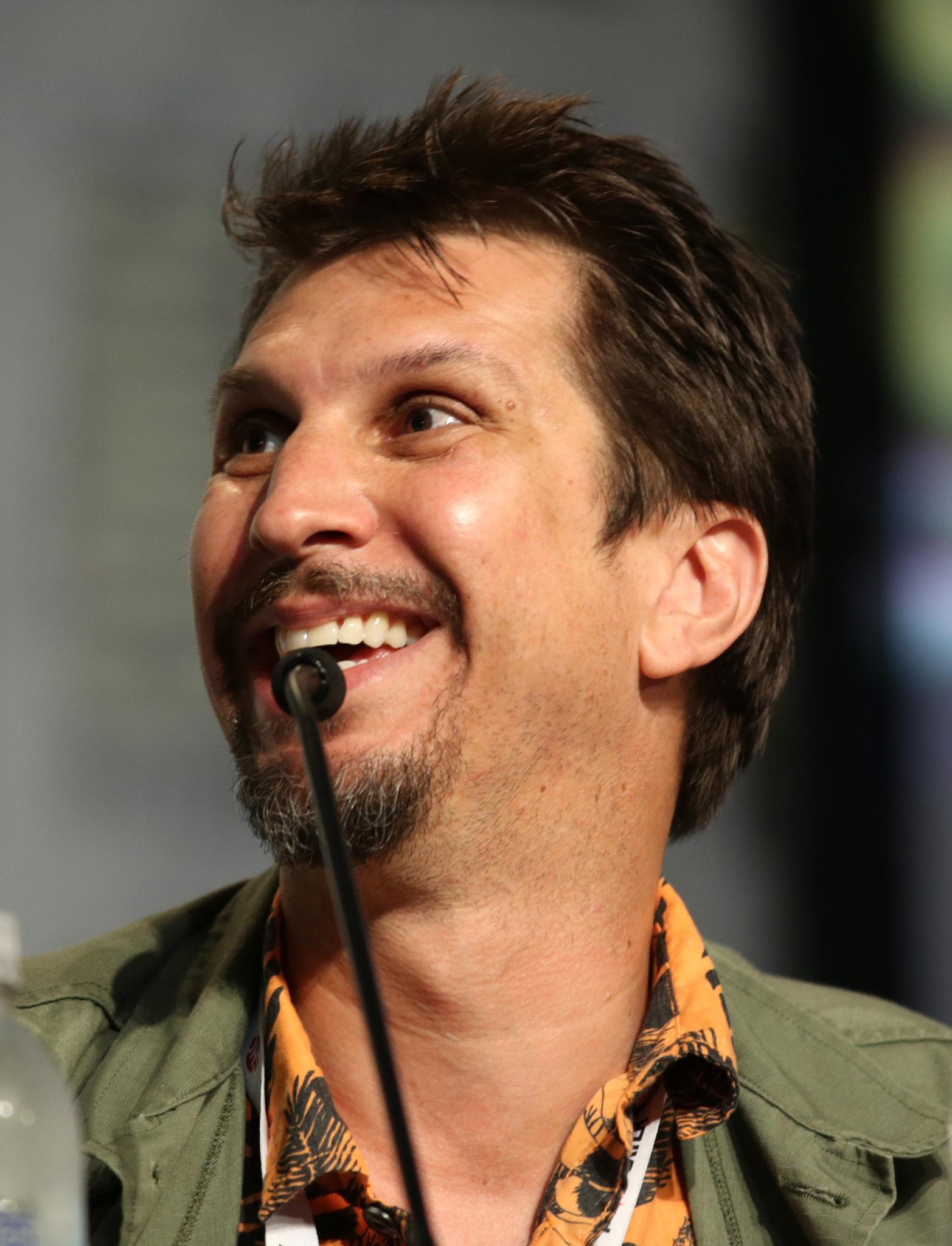 actor Lucky Yates large photo