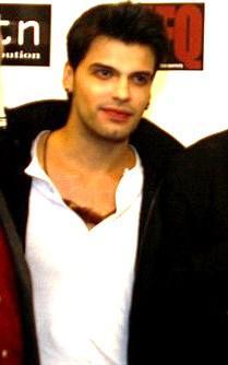 actor Carl Weyant large photo