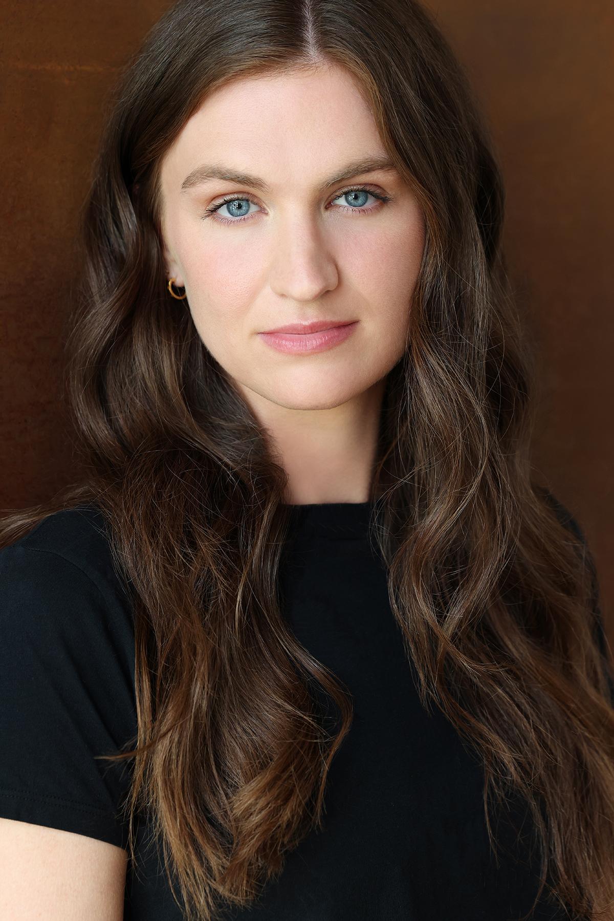 actor Avery Arnold large photo