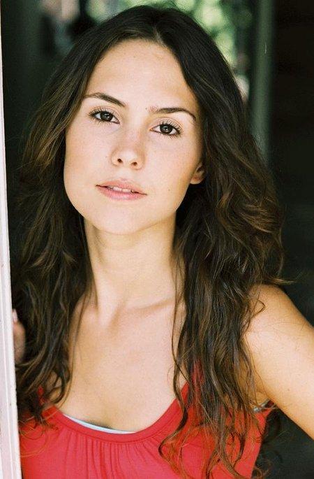 actor Lauren Eckstrom large photo