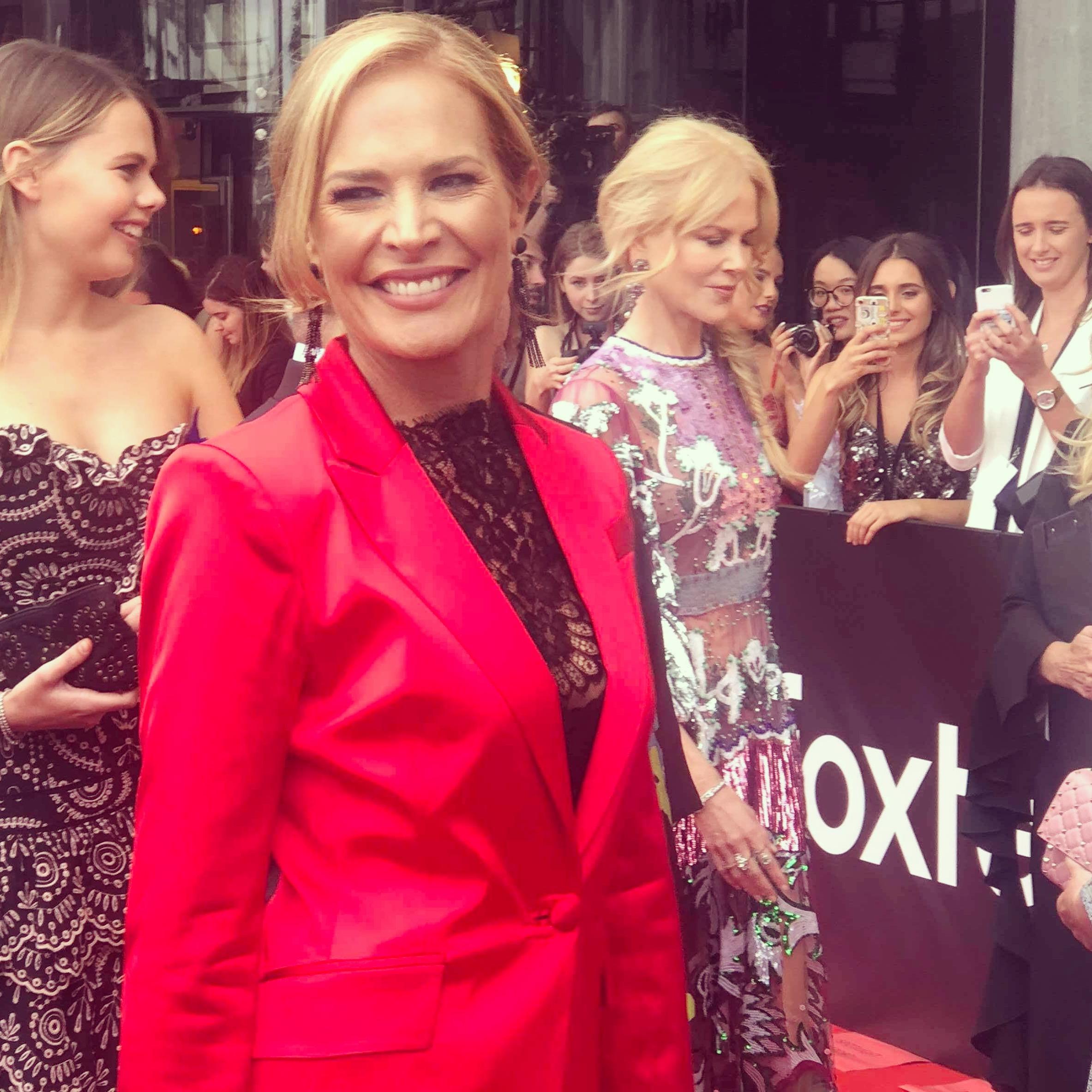 actor Erin Connor large photo