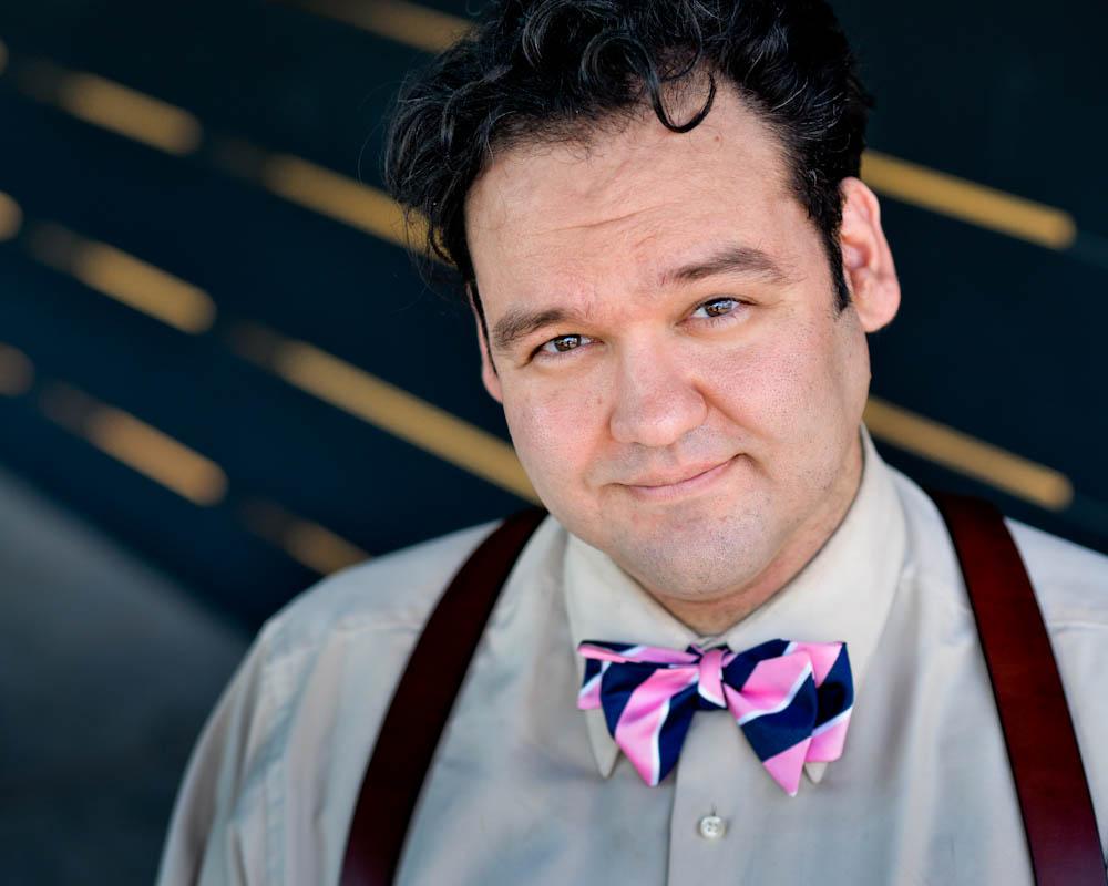 actor Chris Hill large photo